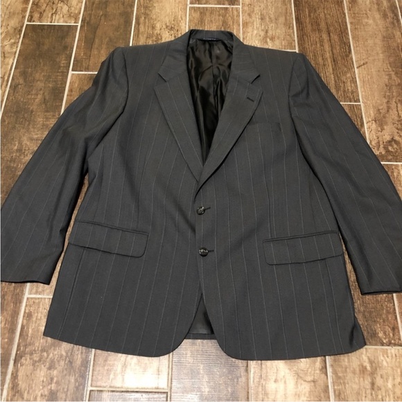 Burberry’s Vintage Wool Suit Blazer